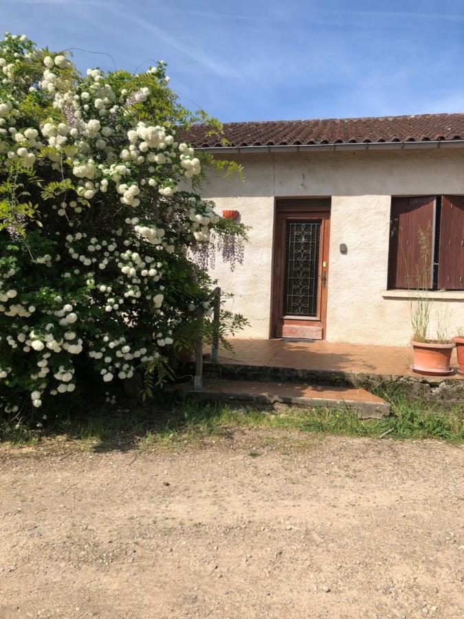 La Cabanes Senouillac Extérieur photo